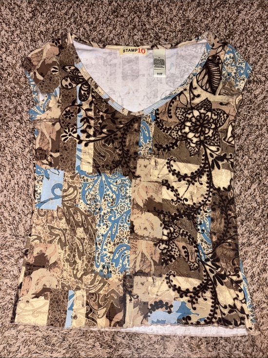 Stamp 10 Tops - Stamp10 Blue and Brown V-Neck Short Sleeve Patterned Top